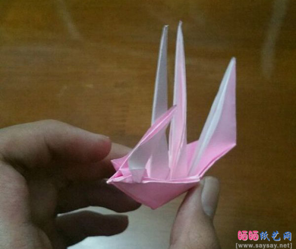 漂亮精致的帆船折纸方法教程