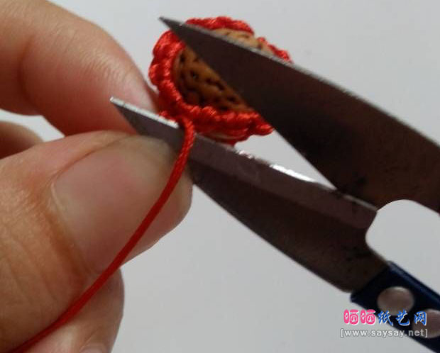 红绳编织古色古仙的仙桃菩提子戒指 第11步