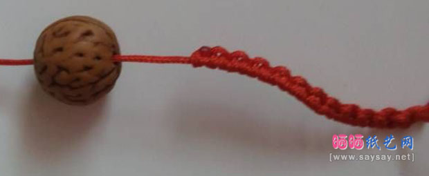红绳编织古色古仙的仙桃菩提子戒指 第5步