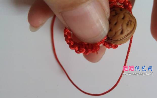 红绳编织古色古仙的仙桃菩提子戒指 第10步