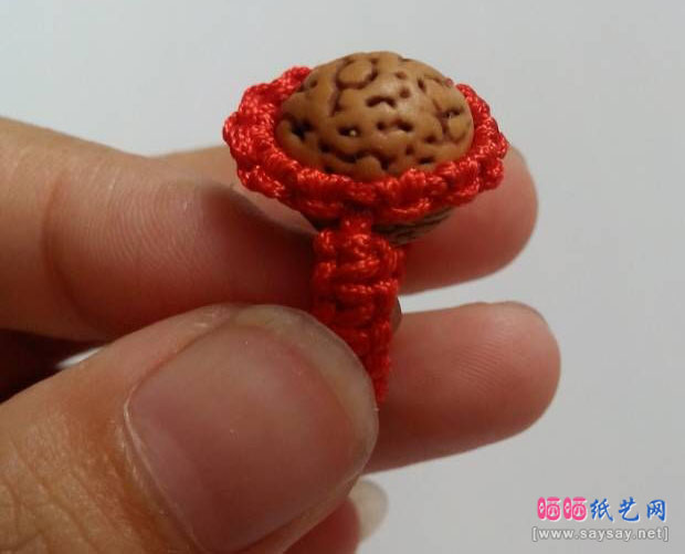 红绳编织古色古仙的仙桃菩提子戒指 第12步