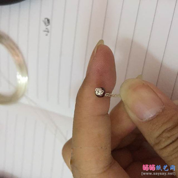 漂亮的银丝小尾戒的制作方法教程 漂亮的银丝小尾戒的制作方法教程