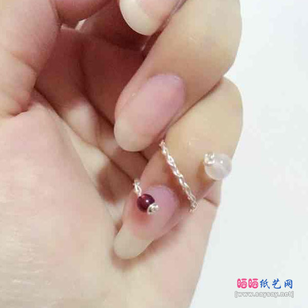 漂亮的银丝小尾戒的制作方法教程