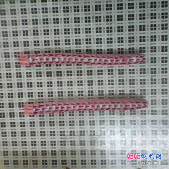 三角插的制作双心环的折纸方法教程