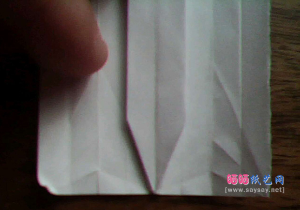 实拍折纸教程 仙剑奇侠三里的镇妖剑折纸方法