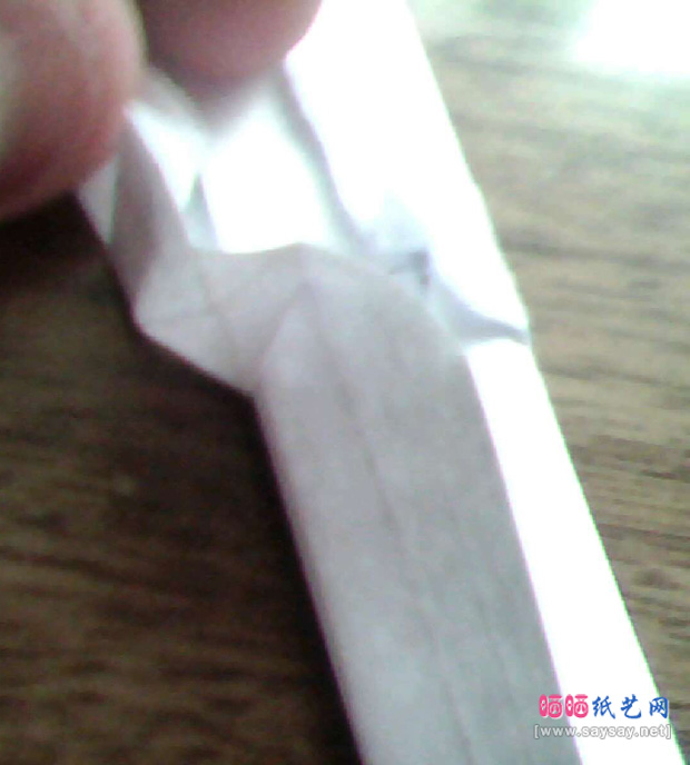 实拍折纸教程 仙剑奇侠三里的镇妖剑折纸方法