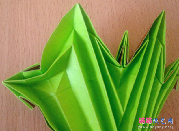 实拍漂亮的大树折纸教程