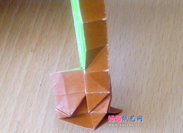 实拍漂亮的大树折纸教程