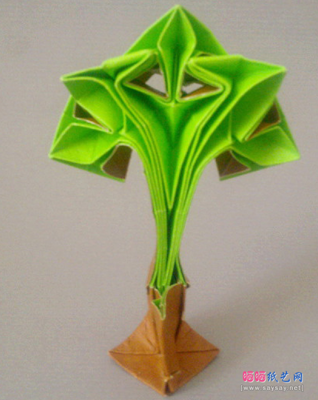 实拍漂亮的大树折纸教程