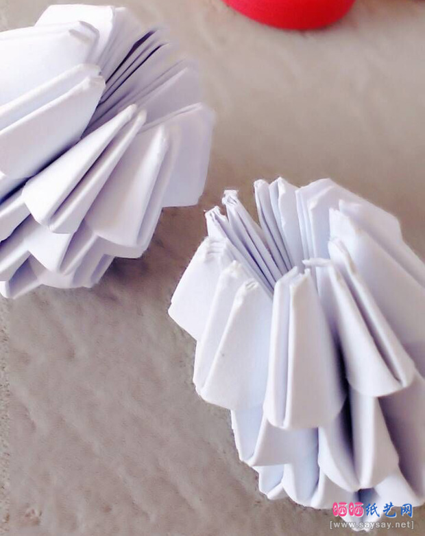 纸艺制作大白三角插折纸图文教程 第31步