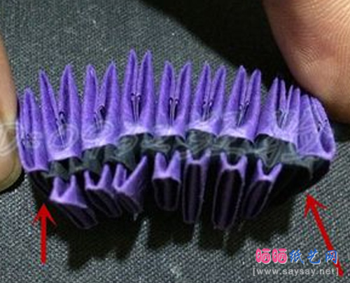 纸艺制作鹦鹉三角插折纸图文教程