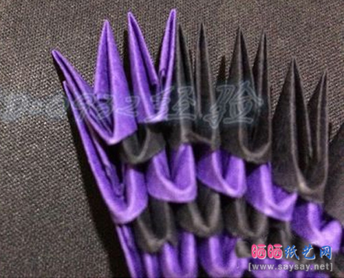 纸艺制作鹦鹉三角插折纸图文教程