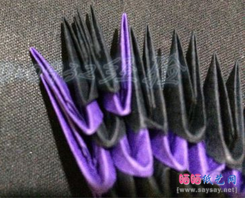 纸艺制作鹦鹉三角插折纸图文教程