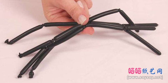 长气球DIY可爱的七星螵虫制作图片教程