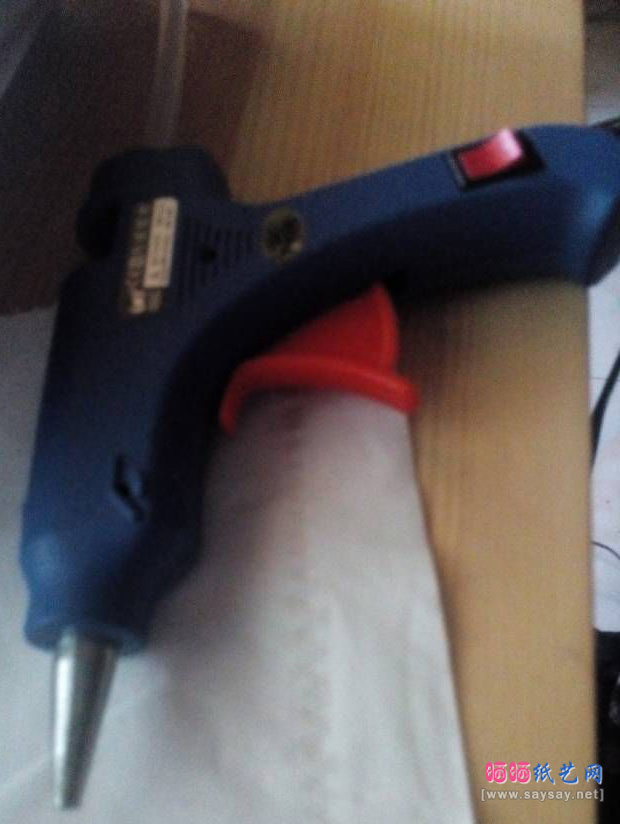 如何制作可爱蕾丝猫耳朵发箍 第5步