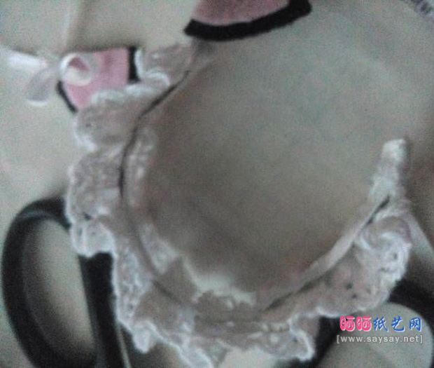如何制作可爱蕾丝猫耳朵发箍 第18步