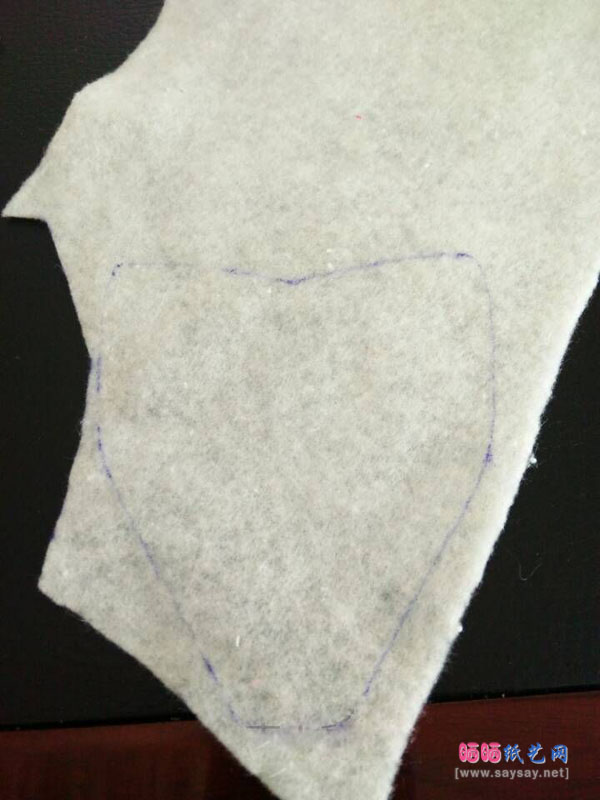 布艺鱼形杯垫的制作方法教程