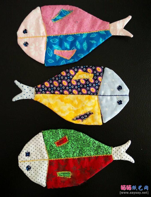 布艺鱼形杯垫的制作方法教程