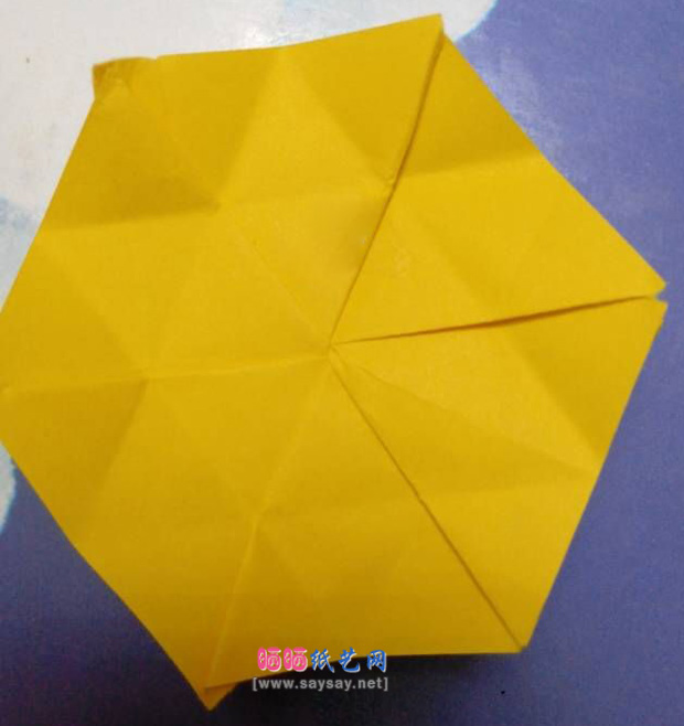 简易花瓣盖六角盒子折纸图文教程 第47步