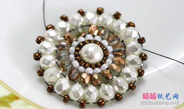 如何在家自制复古典雅串珠手链 DIY精水晶手链