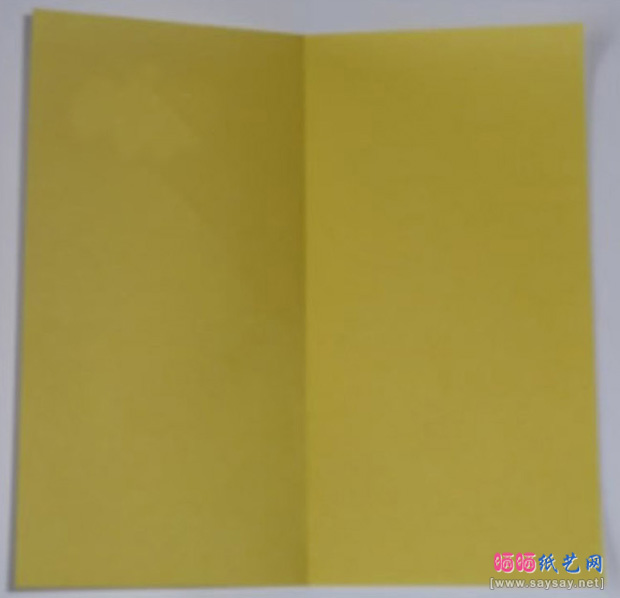 蜡烛手工折纸教程 用纸折一个蜡烛出来