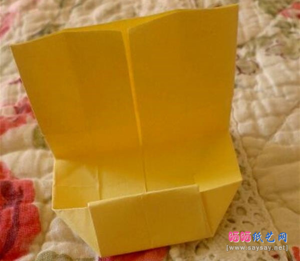 实拍图解可爱的小床折纸教程