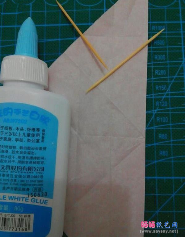 复杂形象的小丑面具手工折纸实拍图文教程