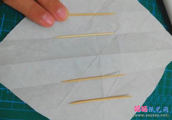 复杂形象的小丑面具手工折纸实拍图文教程