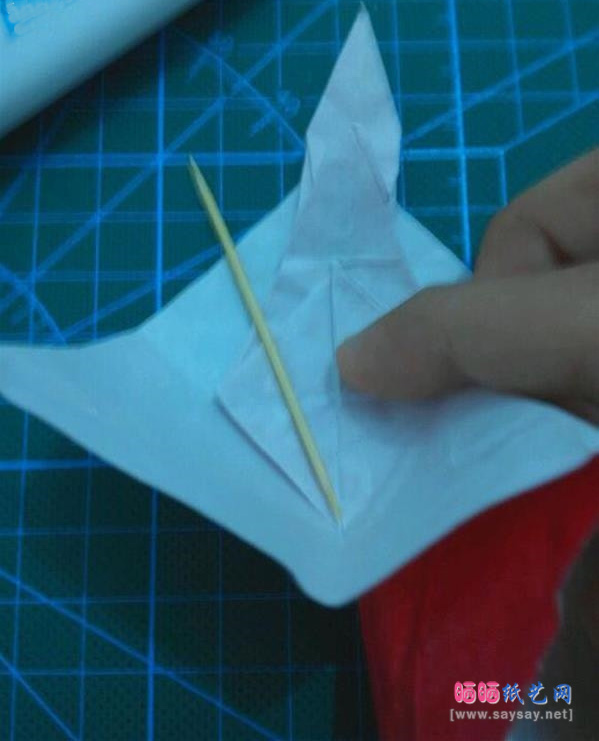 复杂形象的小丑面具手工折纸实拍图文教程