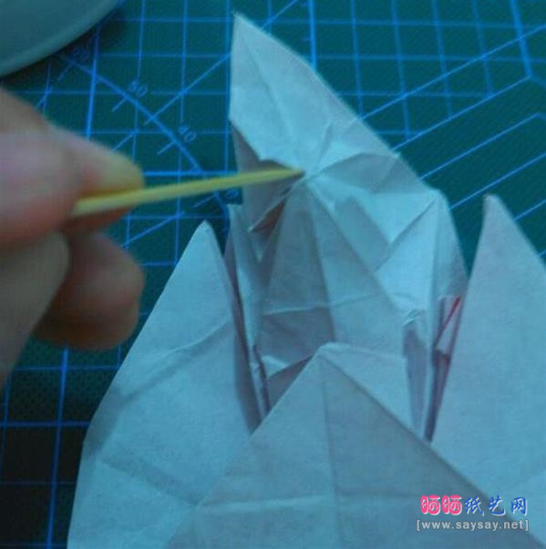 复杂形象的小丑面具手工折纸实拍图文教程