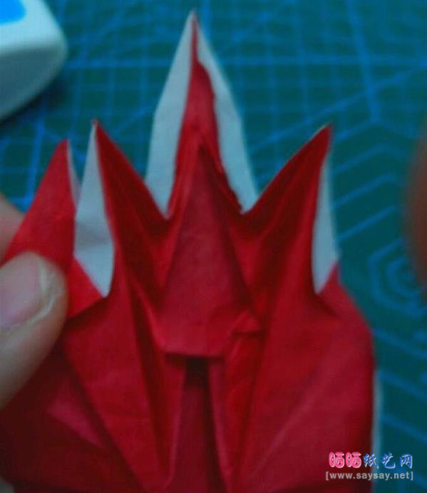 复杂形象的小丑面具手工折纸实拍图文教程