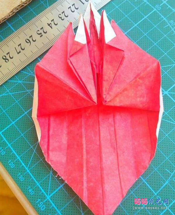 复杂形象的小丑面具手工折纸实拍图文教程