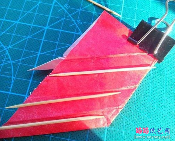 复杂形象的小丑面具手工折纸实拍图文教程