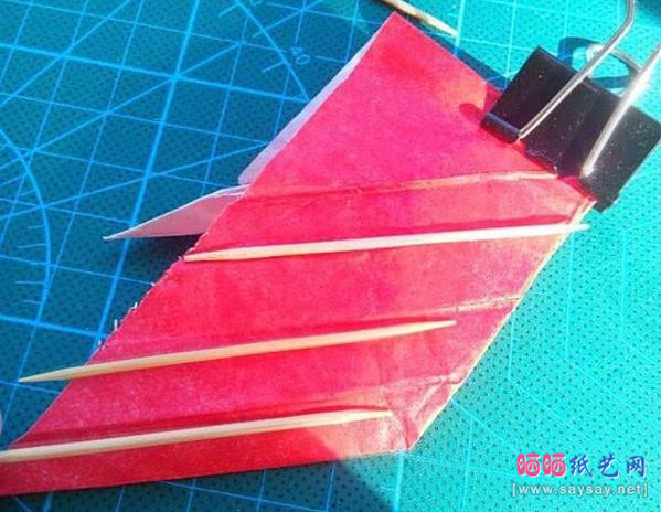 复杂形象的小丑面具手工折纸实拍图文教程