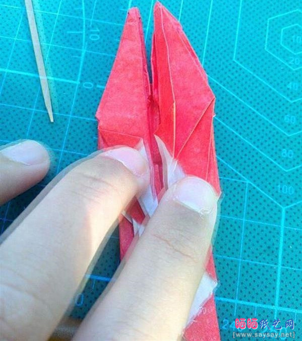 复杂形象的小丑面具手工折纸实拍图文教程