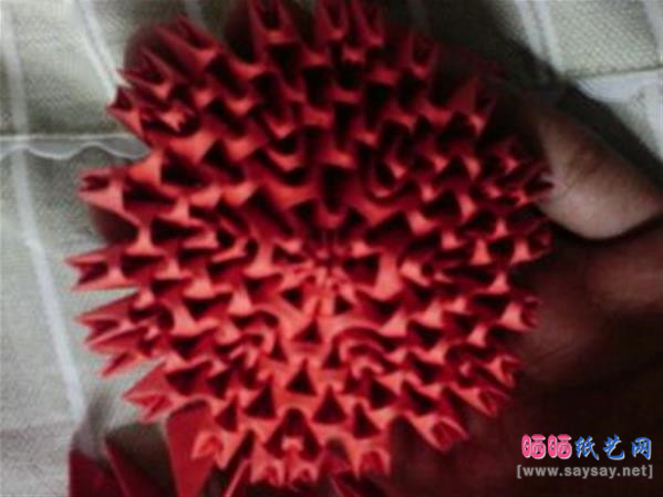 折纸爱心三角插手工制作图文教程图片步骤9