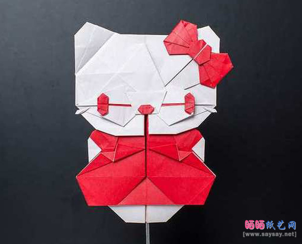 可爱的蝴蝶结KITTY猫折纸教程完成效果图
