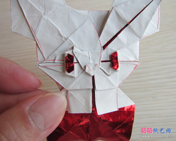 可爱的蝴蝶结KITTY猫折纸教程步骤18