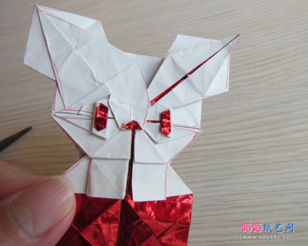 可爱的蝴蝶结KITTY猫折纸教程步骤19