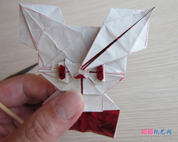 可爱的蝴蝶结KITTY猫折纸教程步骤20