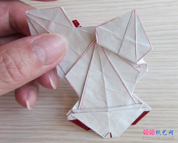 可爱的蝴蝶结KITTY猫折纸教程步骤53