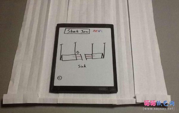 鲨鱼嘴手工折纸实拍教程图片步骤6