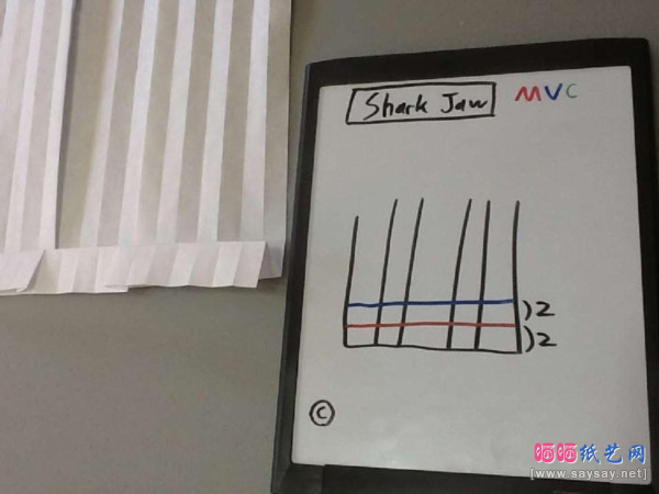 鲨鱼嘴手工折纸实拍教程图片步骤5