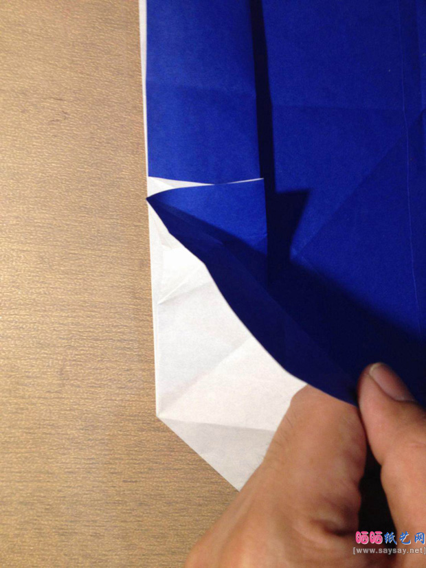 “折”字的折法实拍教程-汉字折纸