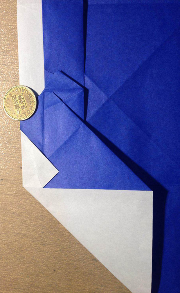 “折”字的折法实拍教程-汉字折纸