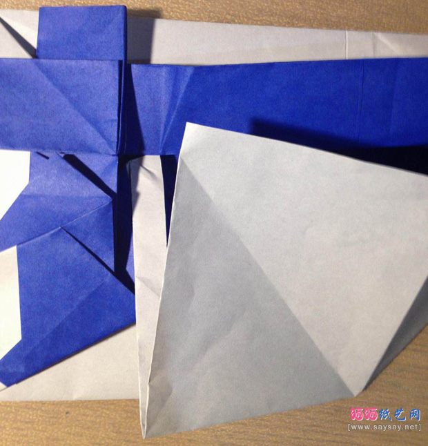 “折”字的折法实拍教程-汉字折纸