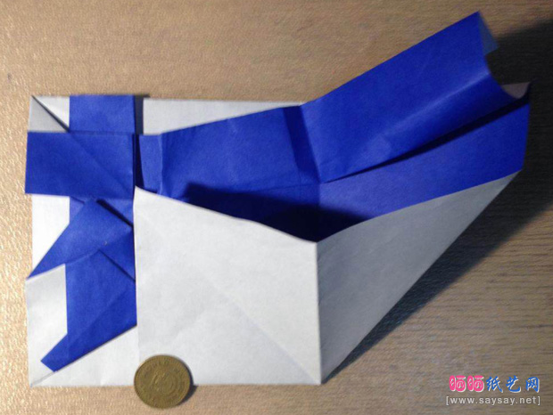 “折”字的折法实拍教程-汉字折纸