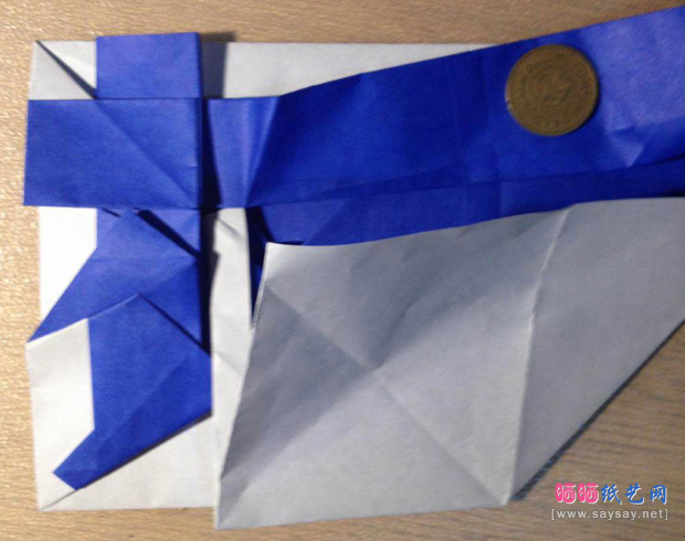 “折”字的折法实拍教程-汉字折纸