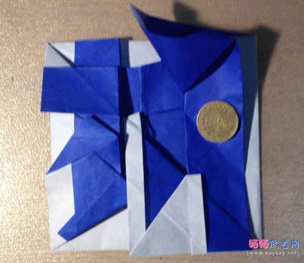 “折”字的折法实拍教程-汉字折纸