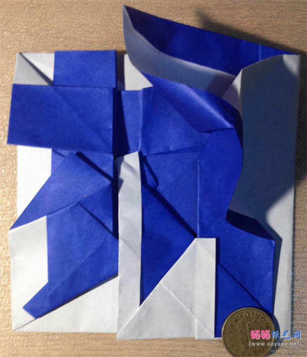 “折”字的折法实拍教程-汉字折纸